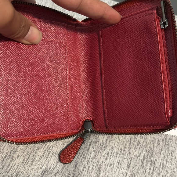 Coach Metallic Pink Zip Around Compact Wallet - Picture 5 of 7